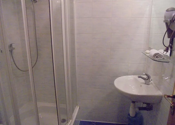 Babi Vrch בית הארחה